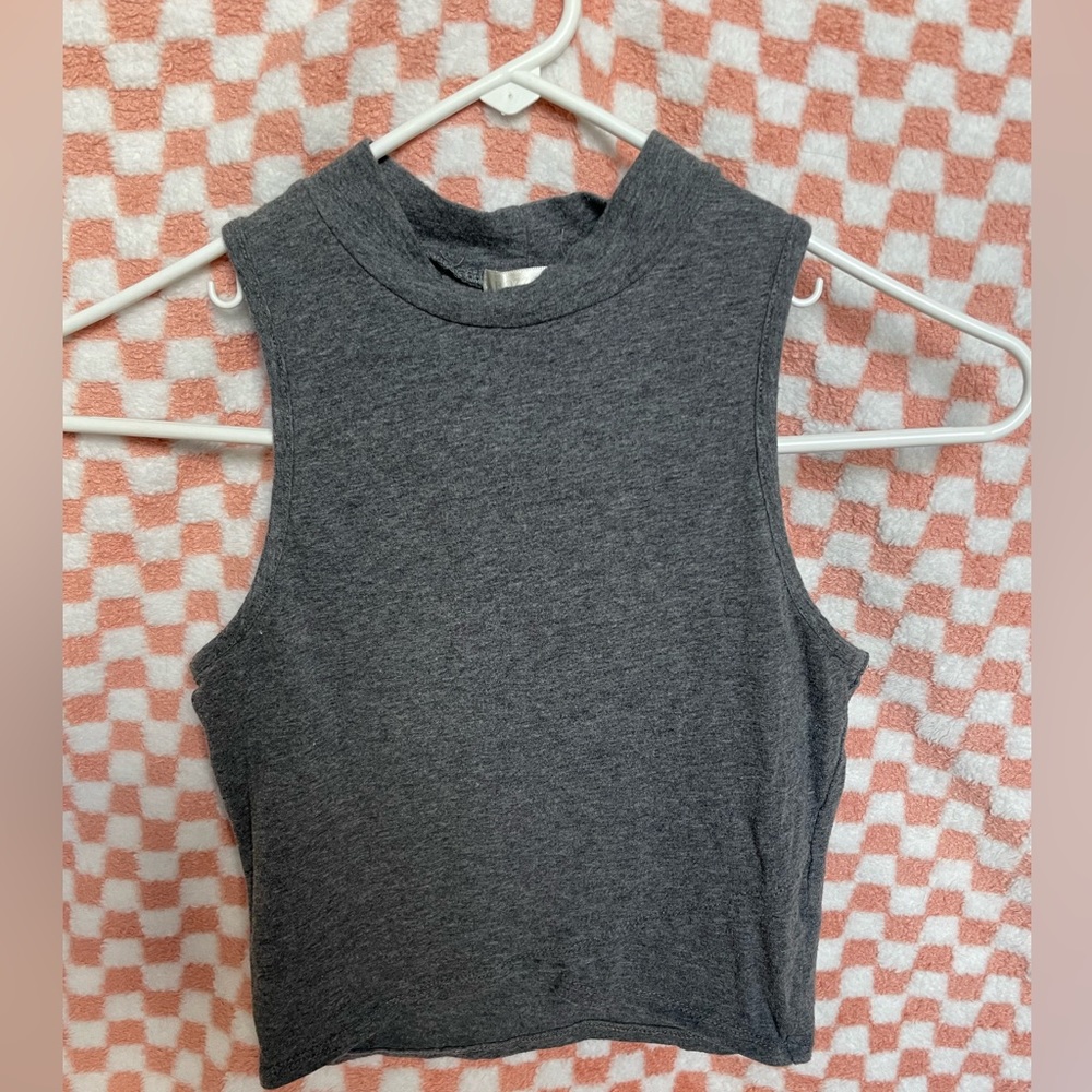 Dark grey cropped tank